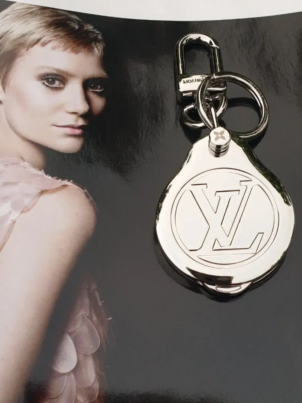 Fashion Silver Metal Key Chain Keyring Unisex Luxury Handbag Charm Accessory